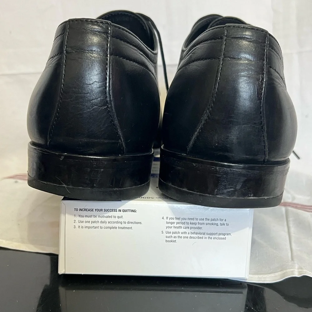 BOSS by HUGO BOSS leather shoes excellent condition all leather size 11 - Picture 9 of 10